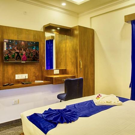 Sm Royal Stay Hotel - Near Bangalore International Airport Devanahalli ภายนอก รูปภาพ