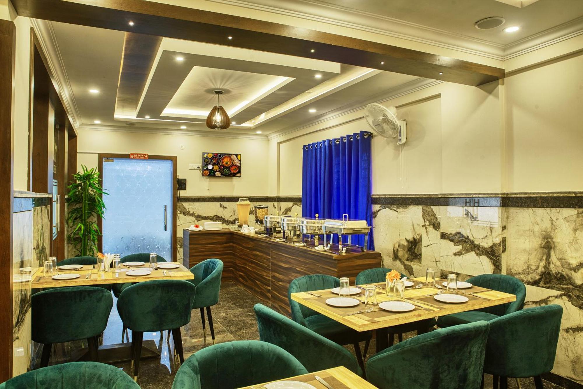 Sm Royal Stay Hotel - Near Bangalore International Airport Devanahalli ภายนอก รูปภาพ
